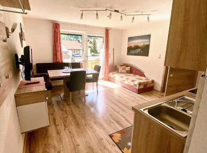 Haus Moosbrugger Гостевой дом 3*