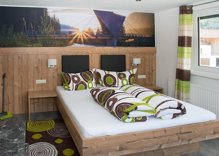 Guest house Haus Moosbrugger Bach (Tyrol)