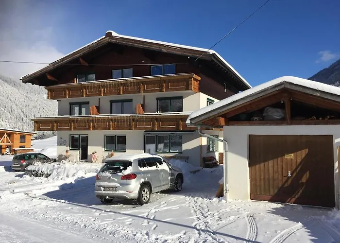 Haus Moosbrugger Гостевой дом Бах