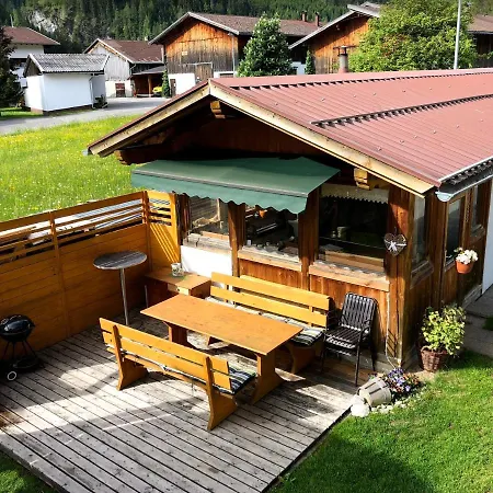 Guest house Haus Moosbrugger Bach (Tyrol)