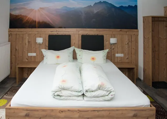 Haus Moosbrugger בית הארחה 3*